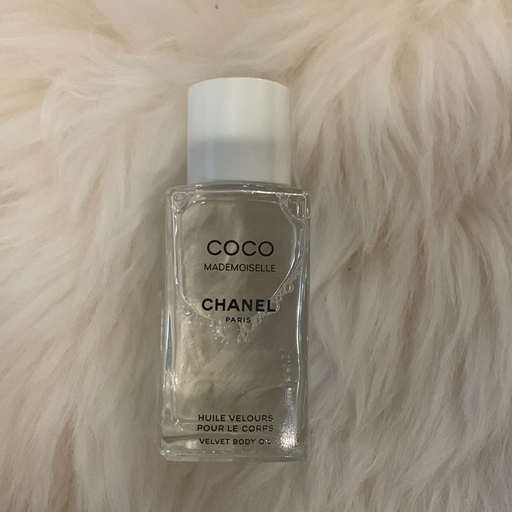 CHANEL Coco Mademoiselle Velvet Body Oil